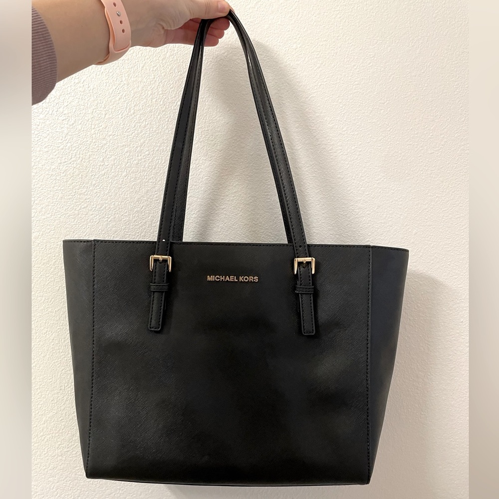 Michael kors large tote